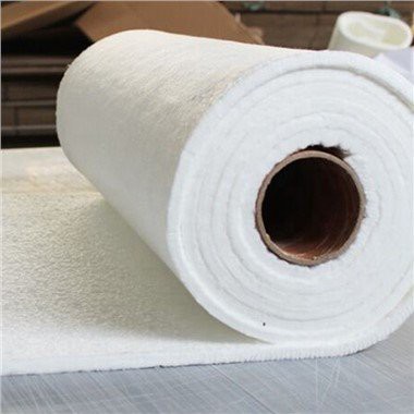 Airgel termisk isolasjonsfilt